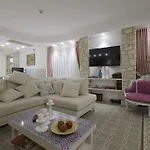 Ξενοδοχείο Cella & Ephesus *